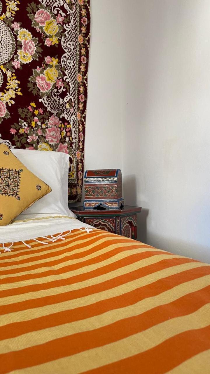 Chambre Amina 2Eme Etage Асіла Екстер'єр фото
