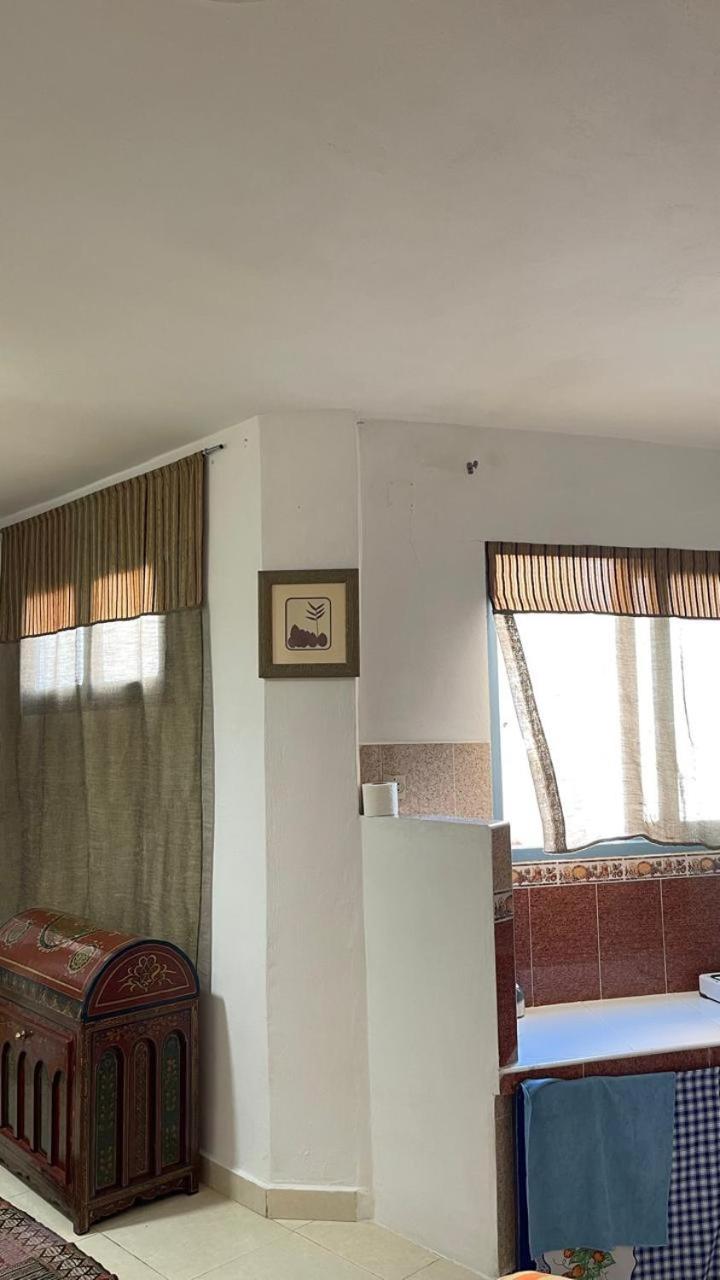 Chambre Amina 2Eme Etage Асіла Екстер'єр фото